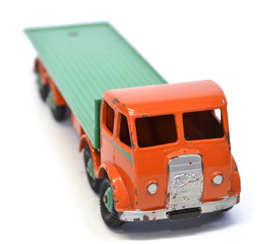 Lot 175 - Dinky Supertoys Foden Flat Truck Boxed no.502...