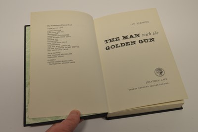 Lot 10 - The Man With the Golden Gun