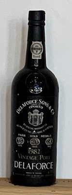 Lot 54 - 1 Bottle Delaforce Vintage Port