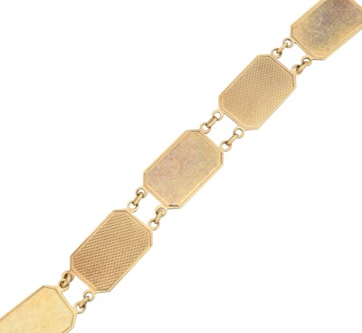 Lot 2 - A 9ct gold bracelet