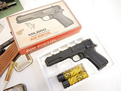 Lot 183 - Milbro .177 air pistol and various airgun accessories