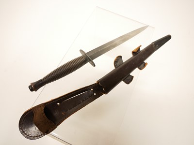 Lot 354 - Fairbairn Sykes fighting knife by William Rogers of Sheffield