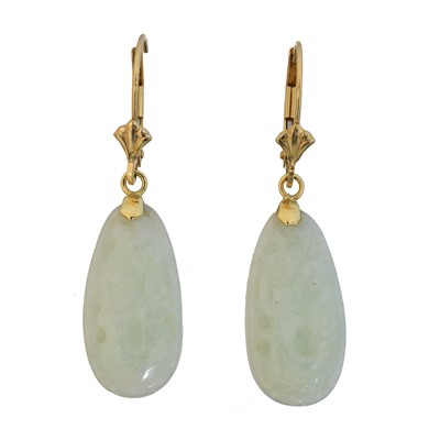 Lot 11 - A pair of jade earrings