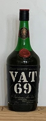 Lot 66 - 1 Litre Bottle Wm Sanderson VAT 69 Finest Scotch Whisky
