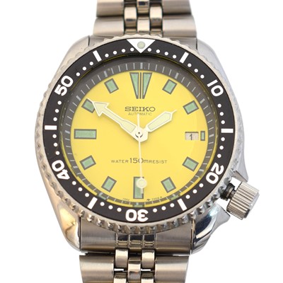 Lot 216 - A stainless steel Seiko Scuba Diver's wristwatch