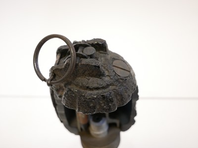 Lot 367 - Sectioned Mills No.5 MkI grenade