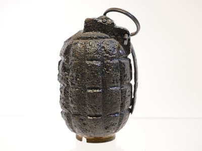 Lot 367 - Sectioned Mills No.5 MkI grenade