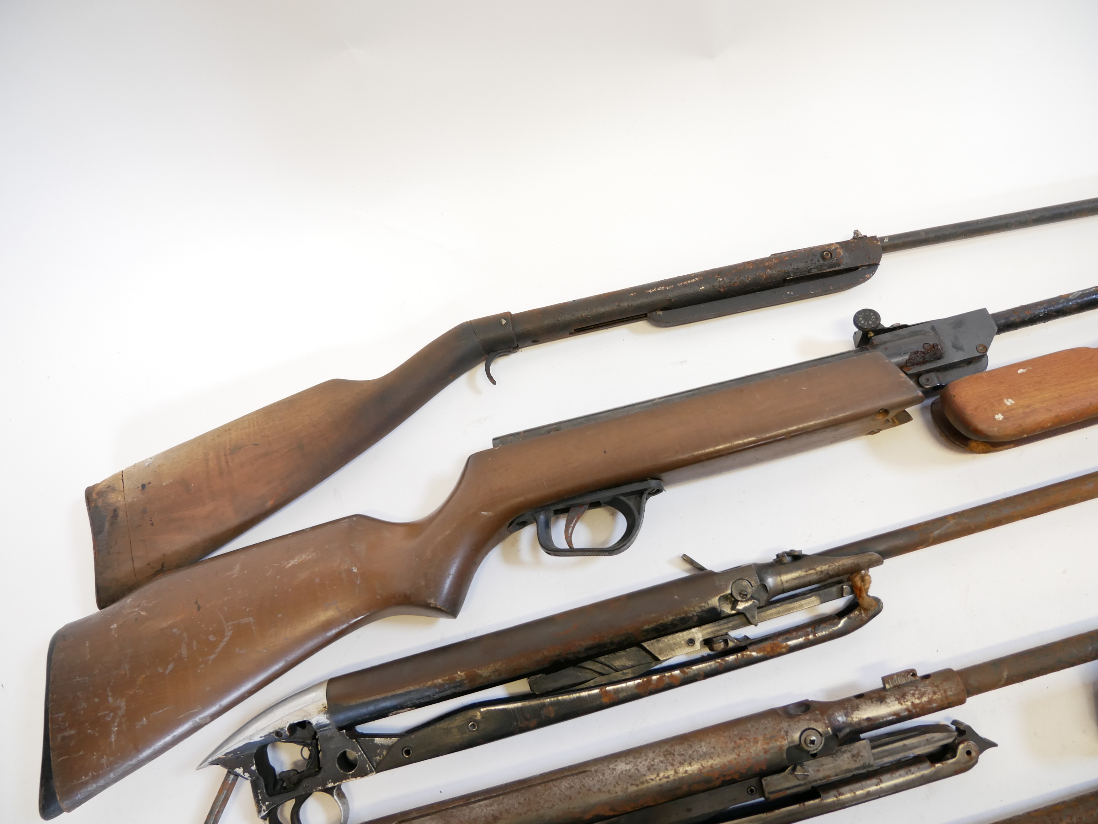 Lot 270 Collection of air rifle cylinders, barrels