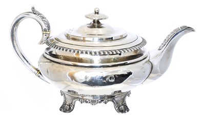 Lot 98 - A William IV silver teapot