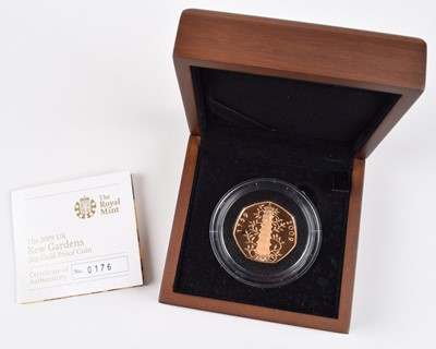 Lot 118 - 2009 Royal Mint, Gold Proof Fifty Pence, 250th Anniversary of the Royal Botanical Gardens, Kew.