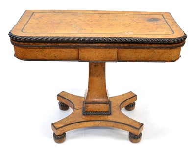 Lot 261 - Early 19th-century fold-over card table