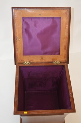 Lot 248 - Victorian box stool