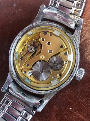 Lot 196 - A 1940s stainless steel Lemania 'Dirty Dozen' wristwatch