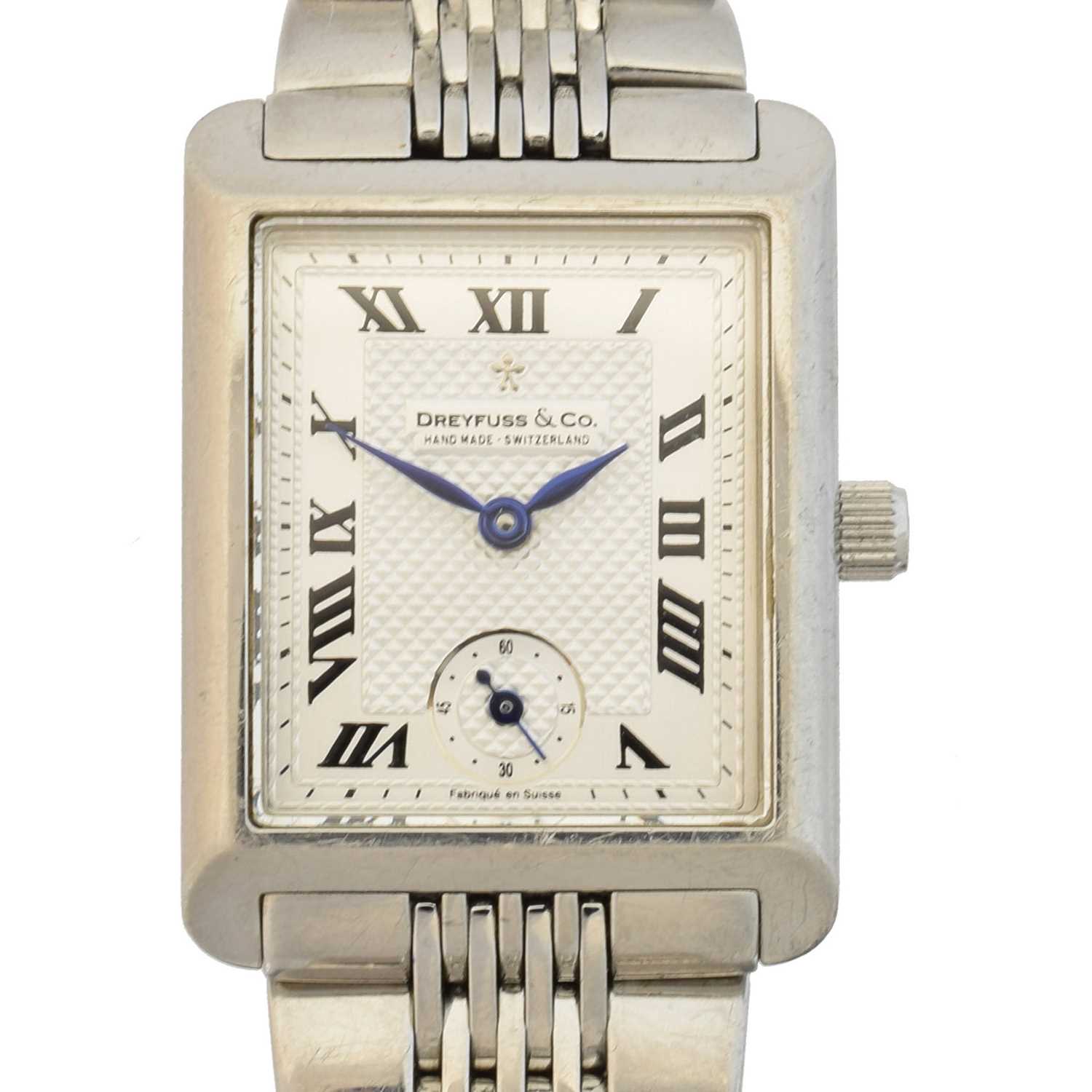 Lot 45 - A stainless steel Dreyfuss & Co. wristwatch