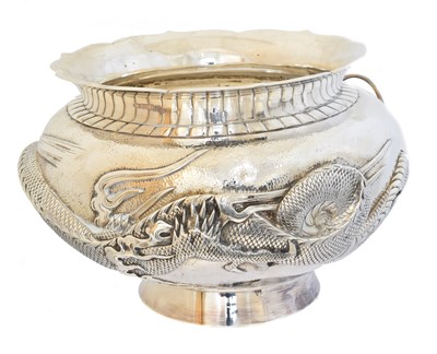 Lot 92 - A Japanese silver bowl