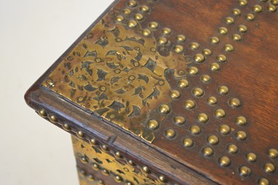 Lot 290 - Writing chest
