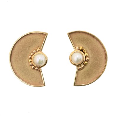 Lot 56 - A pair of 9ct gold cultured pearl earrings