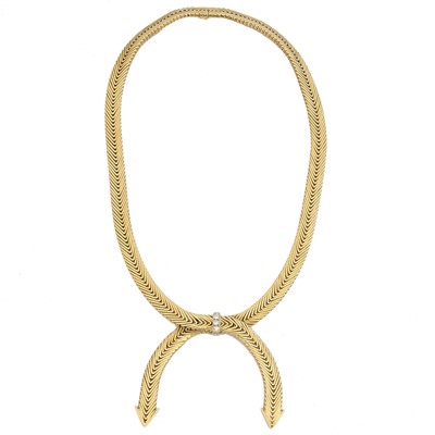 Lot 81 - A 9ct gold diamond necklace