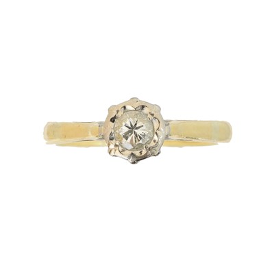 Lot 38 - An 18ct gold diamond single stone ring