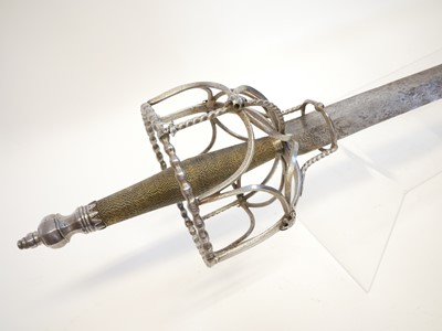 Lot 167 - Large double handed sword