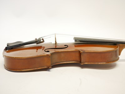 Lot 152 - Violin in case