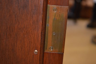 Lot 245 - Late 20th-century mahogany side cabinet