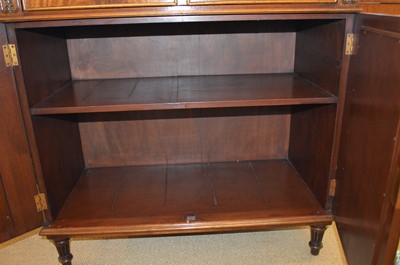 Lot 245 - Late 20th-century mahogany side cabinet