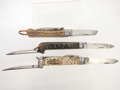 Lot 204 - Three pocket knives