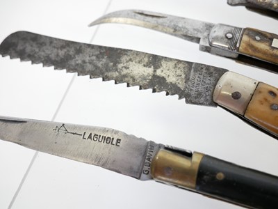 Lot 206 - Ten pocket / pen knives.