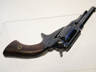 Lot 305 - Pietta .31 pocket revolver LICENCE REQUIRED