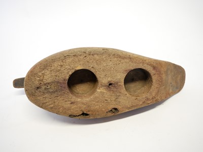 Lot 469 - Antique wood duck decoy