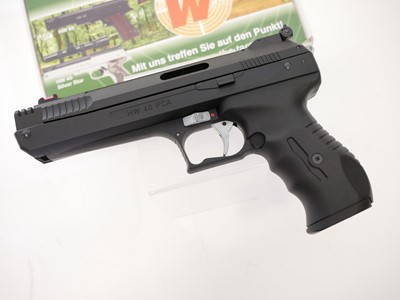 Lot 121 - Weihrauch HW 40 .177 air pistol serial number 582948