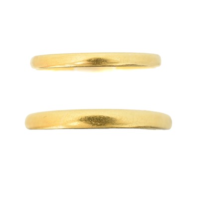 Lot 33 - Two 22ct gold band rings