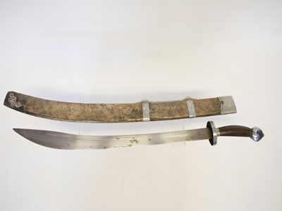 Lot 186 - Chinese short sword
