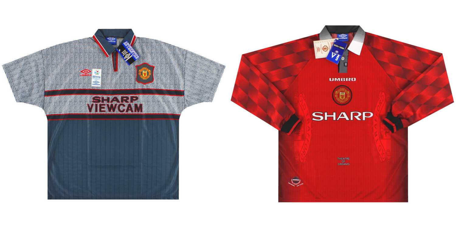 118 - Two 1990's Manchester United retro football kits