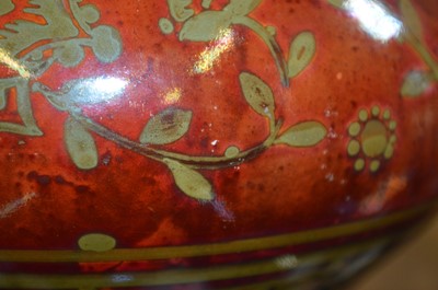 Lot 48 - Pilkington's Royal Lancastrian lustre squat vase
