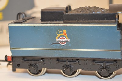Lot 129 - Wrenn W2267 Bulleid Pacific steam locomotive and tender