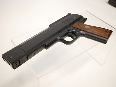 Lot 100 - Weihrauch HW45 .177 air pistol
