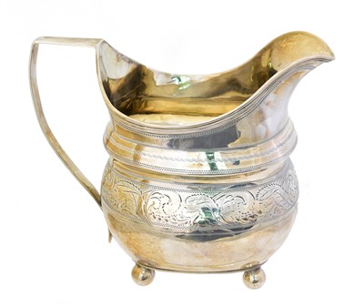 Lot 86 - A George III silver jug