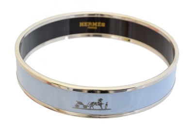 Lot 47 - A Hermès enamel bangle bracelet
