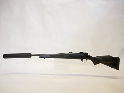 Lot 330 - Weatherby .223 bolt action rifle with moderator LICENCE REQUIRED