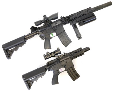 Lot 109 - Two M4 G&G air soft carbines and related items LICENCE REQUIRED.