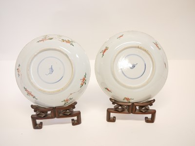 Lot 142 - Pair of Chinese famille verte dishes