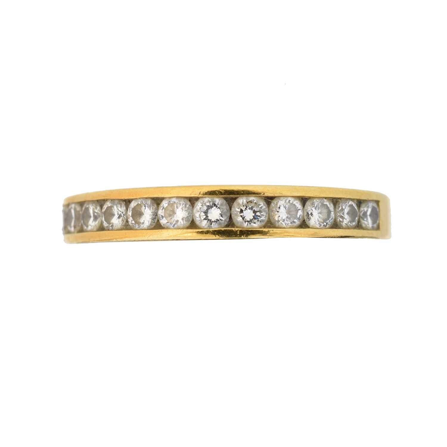 Lot 130 - An 18ct gold diamond half eternity ring by Boodles & Dunthorne