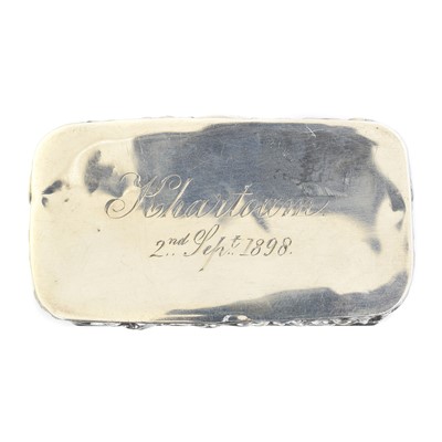 Lot 75 - A Victorian silver snuff box