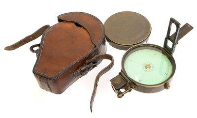 Lot 308 - Artillery sighting compass