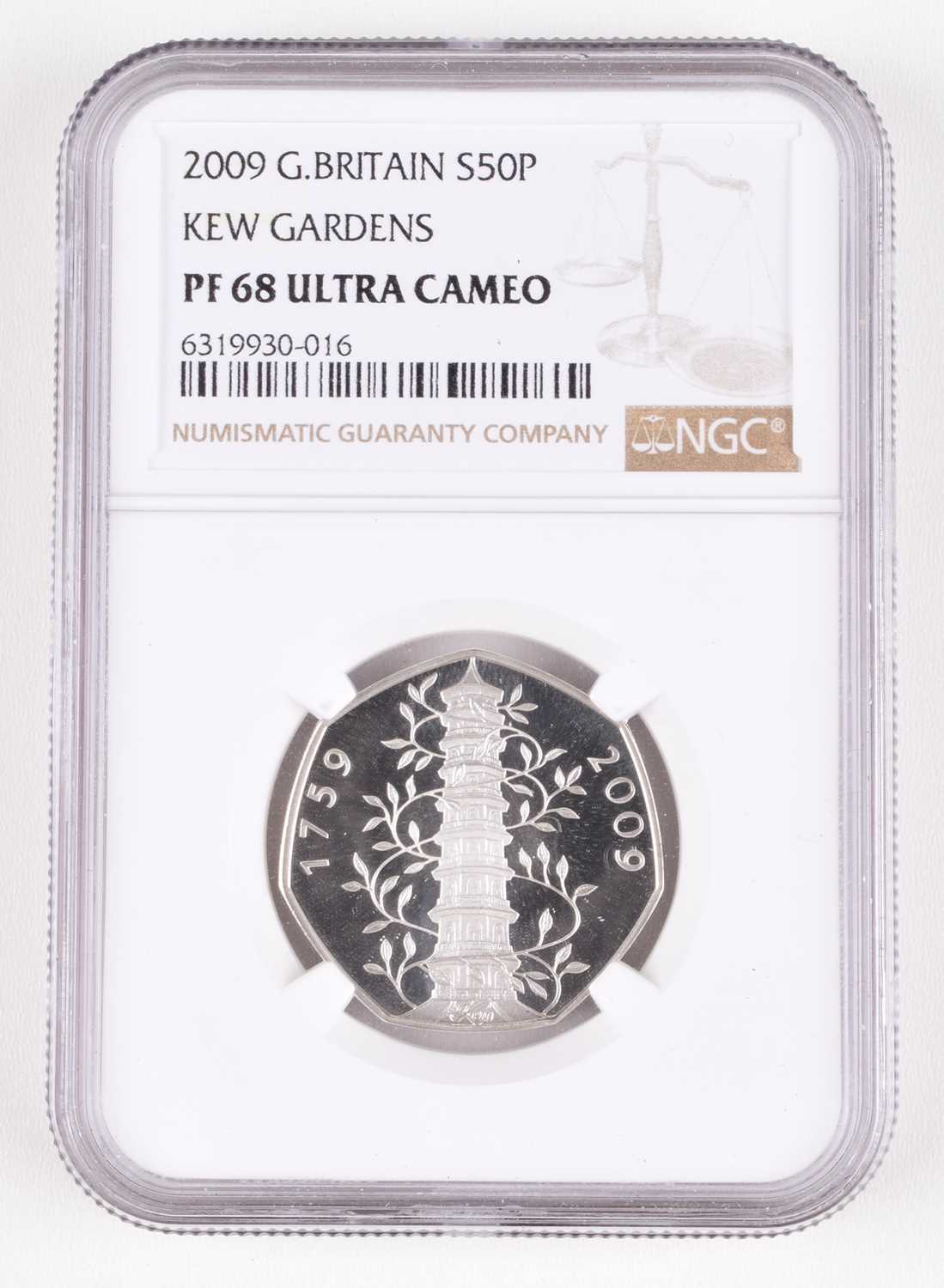 Lot 68 - 2009 Royal Mint, Silver Proof Ultra Cameo Kew Gardens Fifty Pence, slabbed.