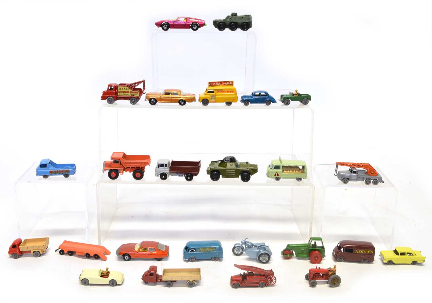 Lot 6 - 25 Unboxed Lesney Matchbox Series and Superfast cars