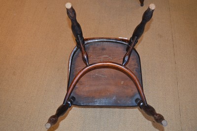 Lot 291 - Windsor chair