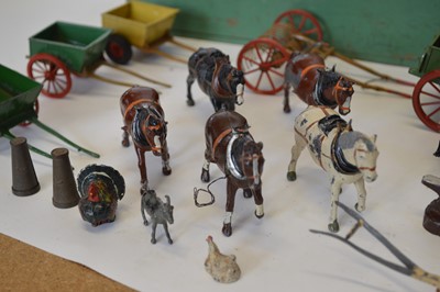 Lot 69 - Large collection of early 20th Century lead cast farm yard animals